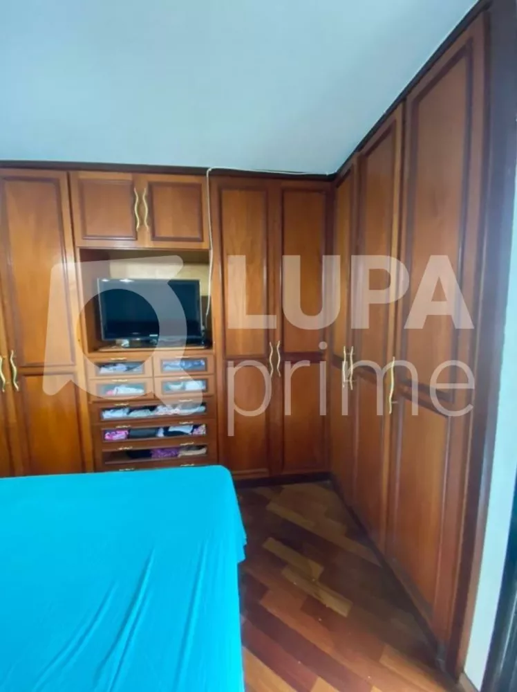 Casa à venda com 3 quartos, 245m² - Foto 14