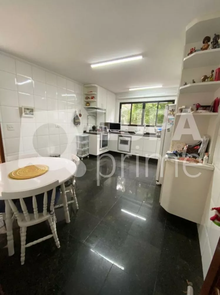 Casa à venda com 3 quartos, 245m² - Foto 10