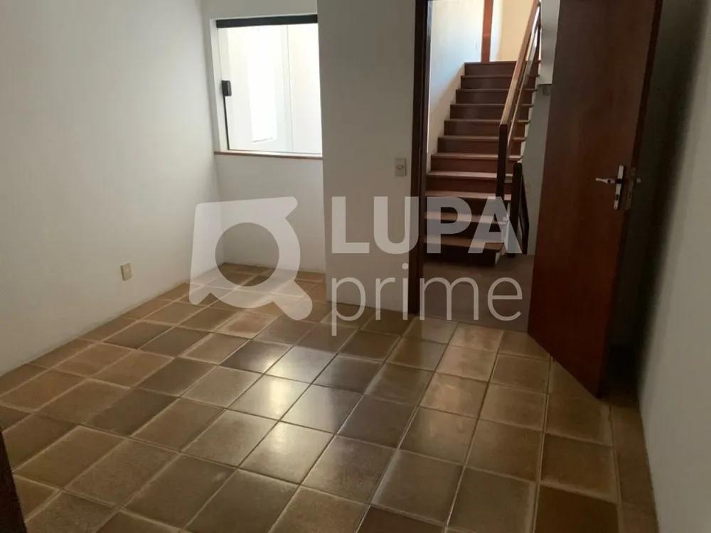 Casa, 3 quartos, 350 m² - Foto 8