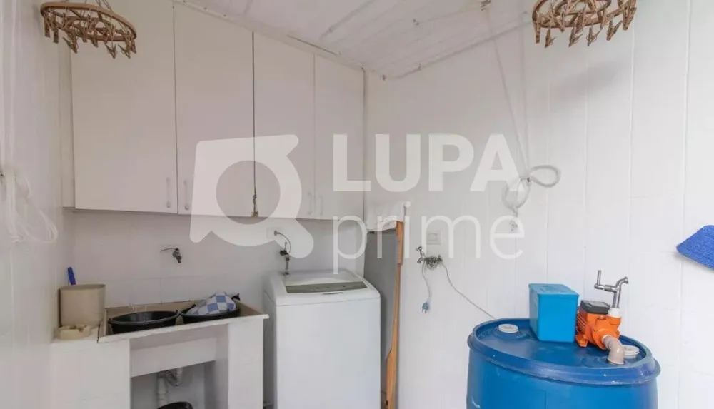 Casa, 5 quartos, 182 m² - Foto 2