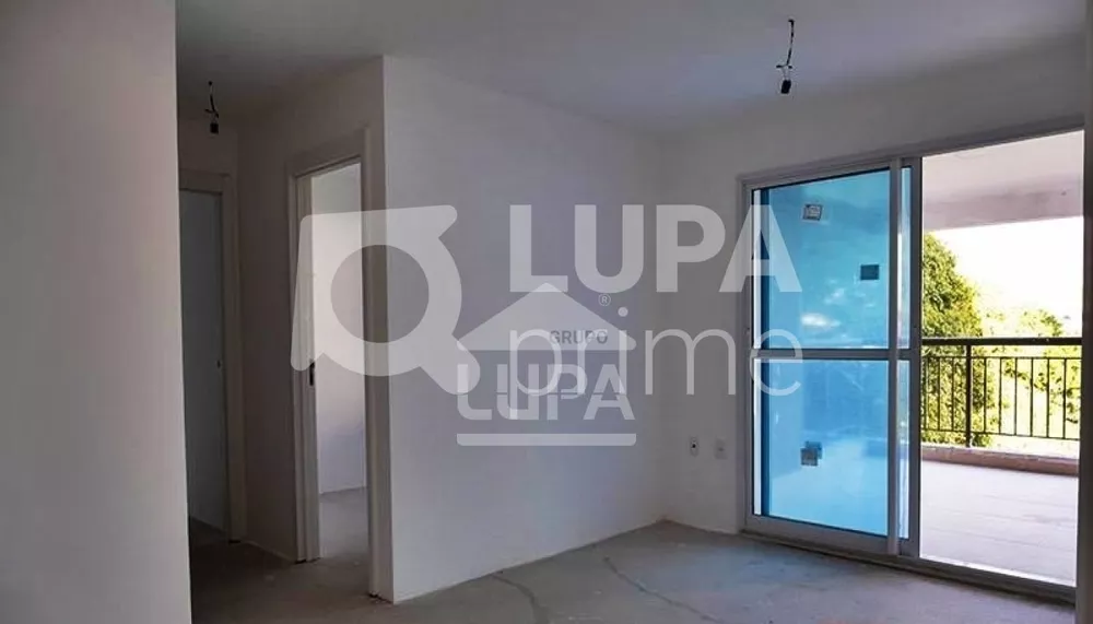 Apartamento à venda com 2 quartos, 65m² - Foto 3