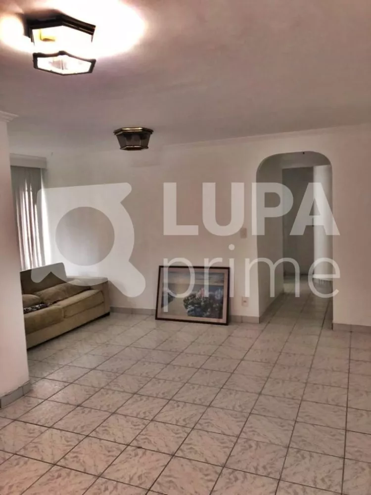 Apartamento à venda com 2 quartos, 63m² - Foto 3