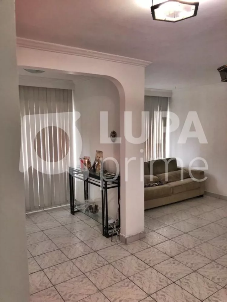 Apartamento à venda com 2 quartos, 63m² - Foto 4