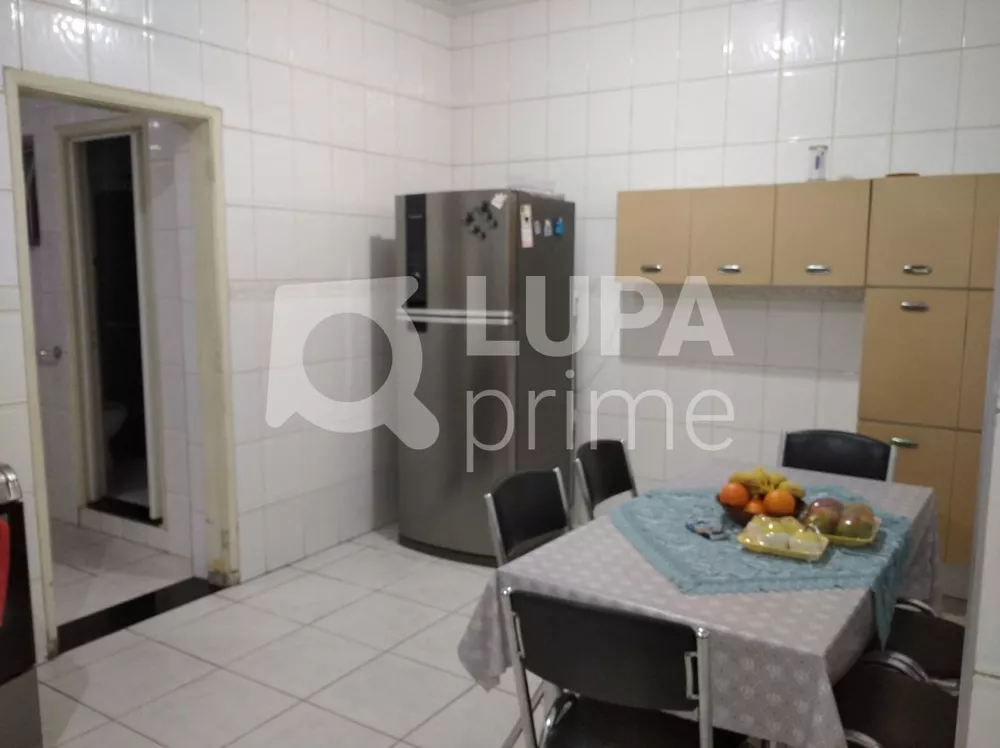 Casa à venda com 4 quartos, 280m² - Foto 6