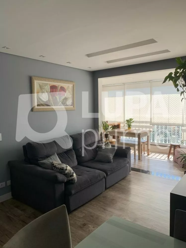 Apartamento à venda com 3 quartos, 81m² - Foto 1