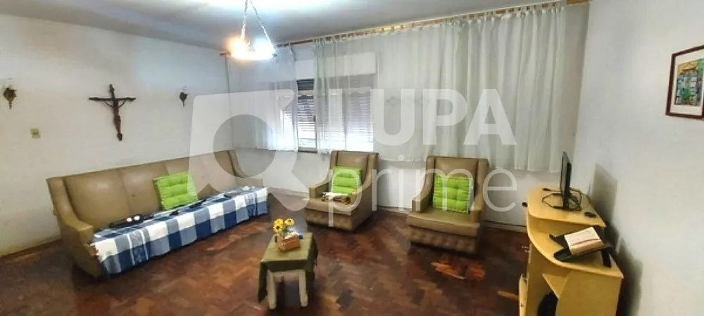Casa, 3 quartos, 400 m² - Foto 1