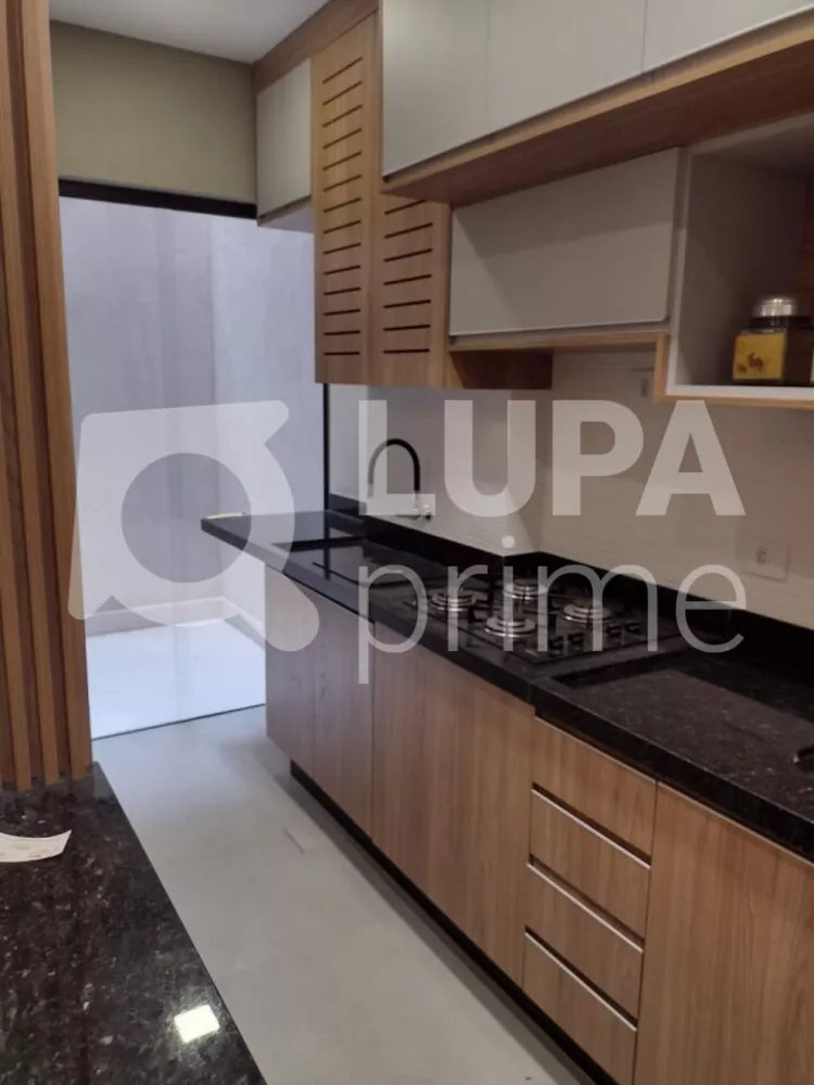 Apartamento à venda com 2 quartos, 41m² - Foto 5