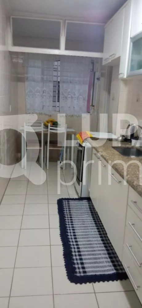 Apartamento à venda com 3 quartos, 150m² - Foto 3