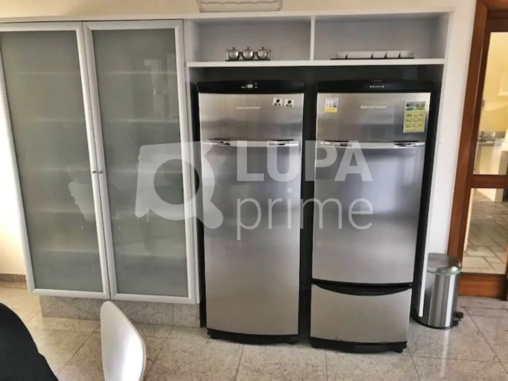 Casa, 4 quartos, 927 m² - Foto 1