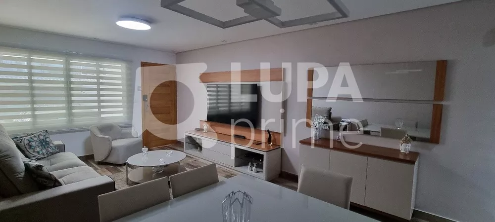 Casa à venda com 3 quartos, 158m² - Foto 1