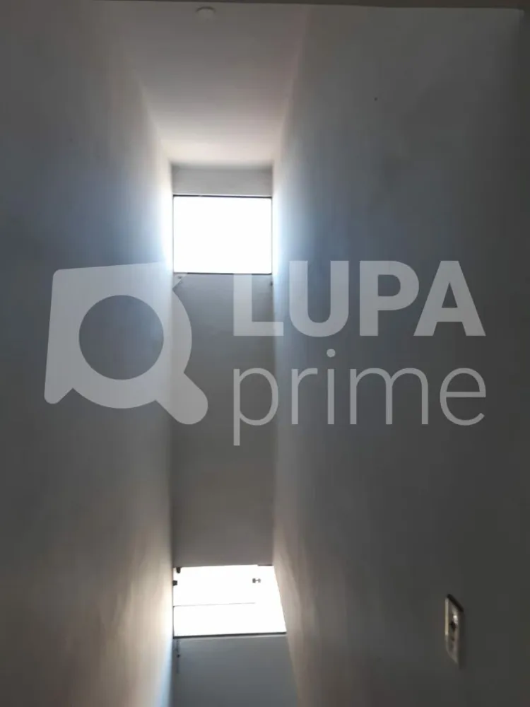 Loja-Salão, 250 m² - Foto 1