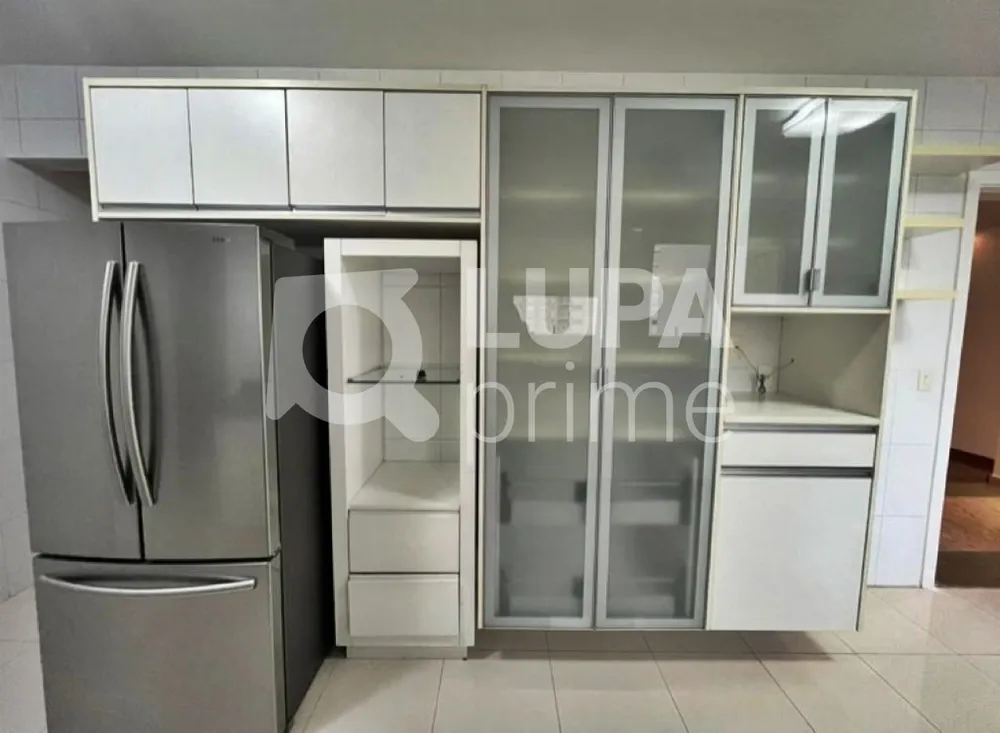 Apartamento, 4 quartos, 226 m² - Foto 9