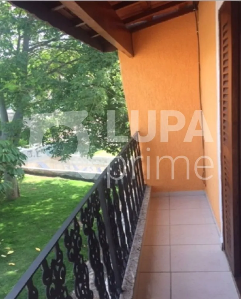 Casa, 3 quartos, 270 m² - Foto 11