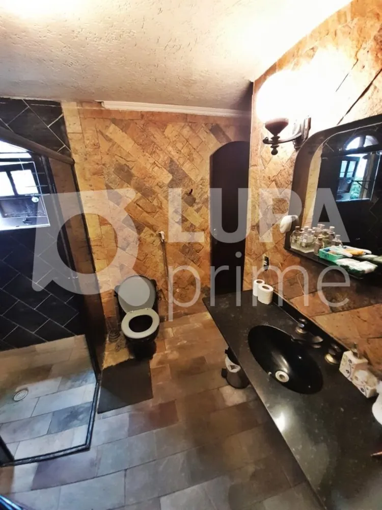 Casa, 8 quartos, 383 m² - Foto 2