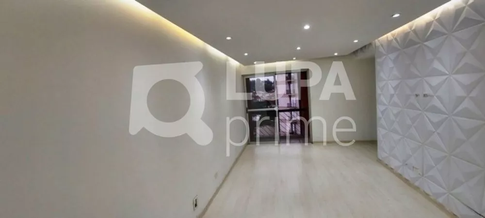 Apartamento à venda com 2 quartos, 74m² - Foto 2