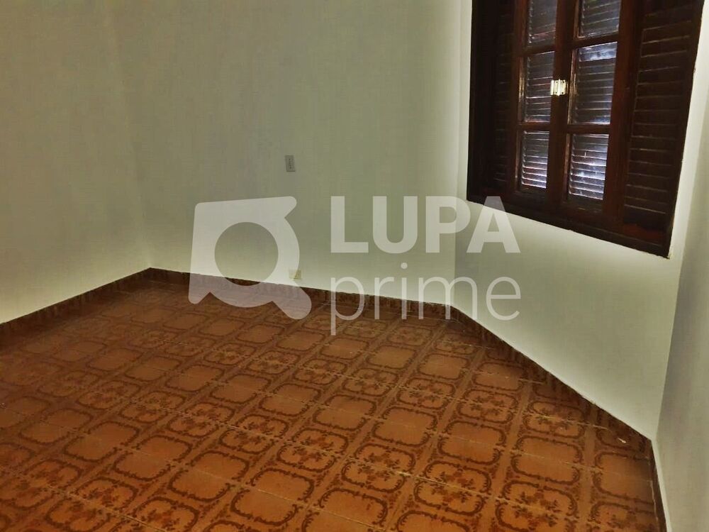 Apartamento para alugar com 2 quartos, 132m² - Foto 3