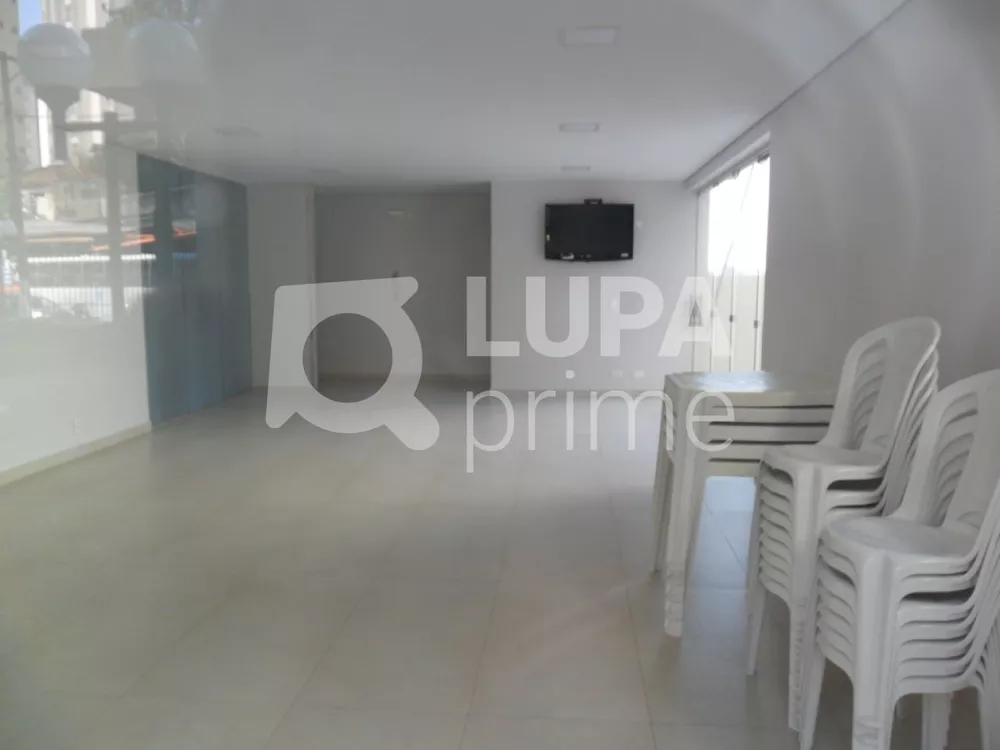 Apartamento à venda com 3 quartos, 105m² - Foto 3