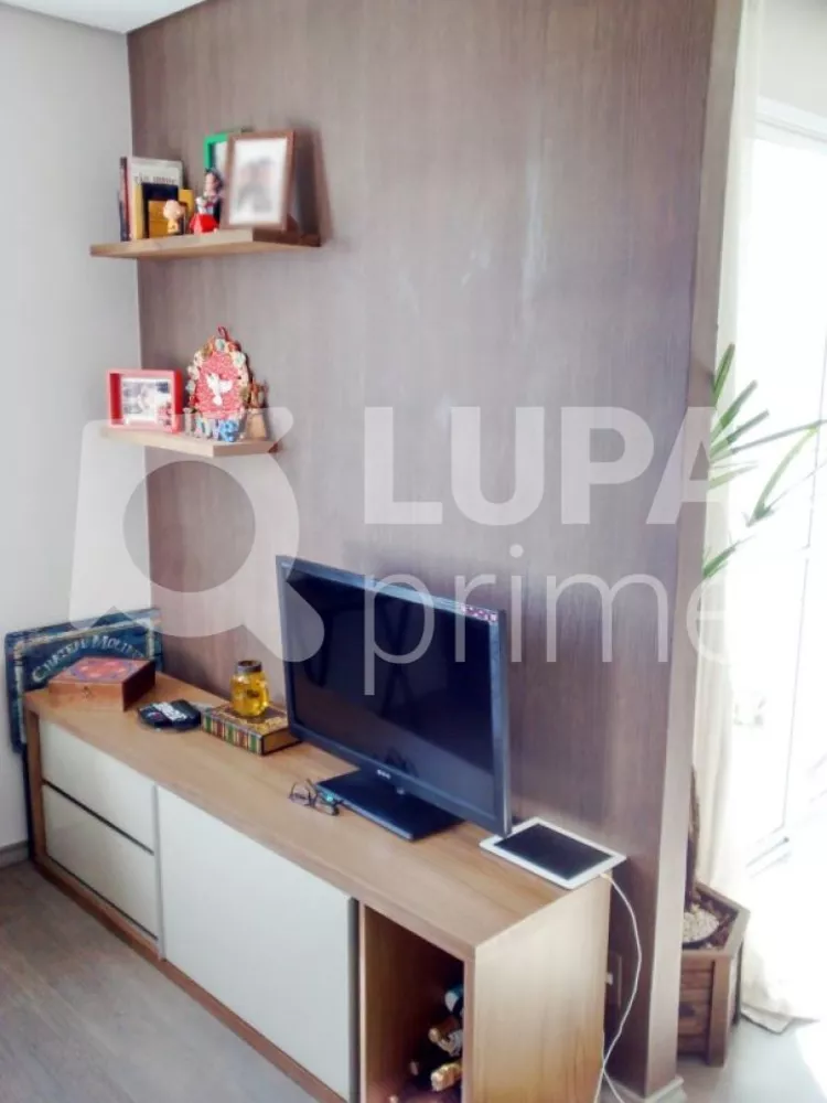 Apartamento à venda com 2 quartos, 65m² - Foto 1