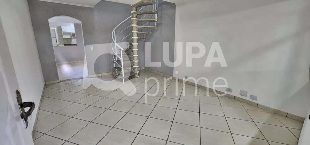 Casa à venda com 3 quartos, 120m² - Foto 2