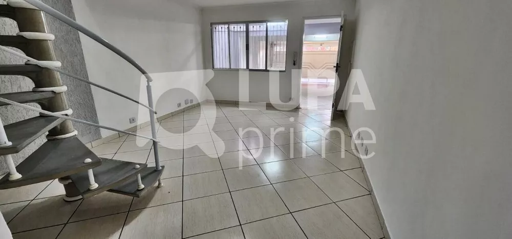 Casa à venda com 3 quartos, 120m² - Foto 1