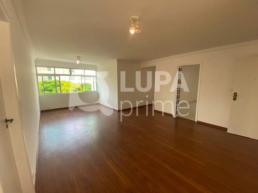 Apartamento à venda com 3 quartos, 105m² - Foto 2