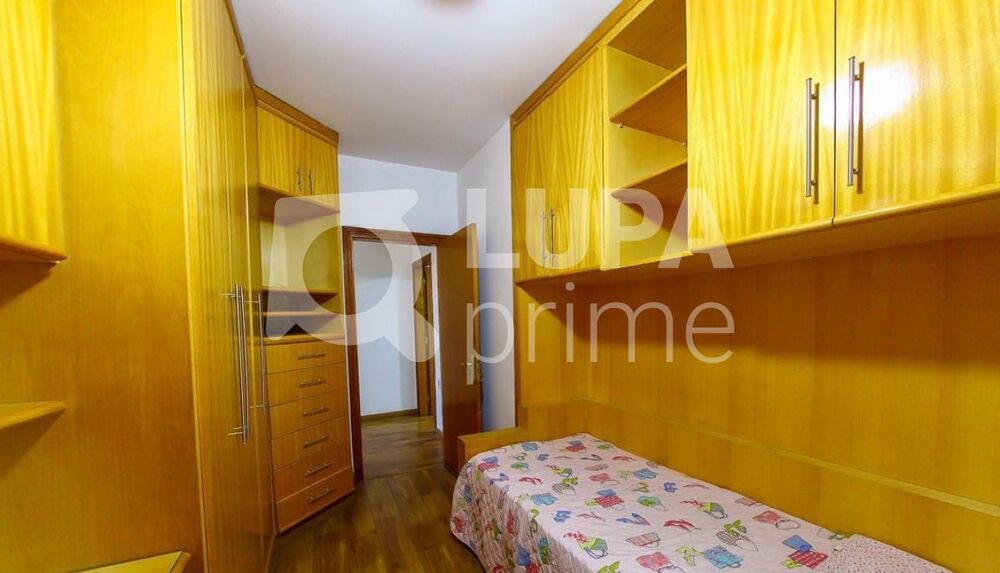 Casa à venda com 3 quartos, 207m² - Foto 5