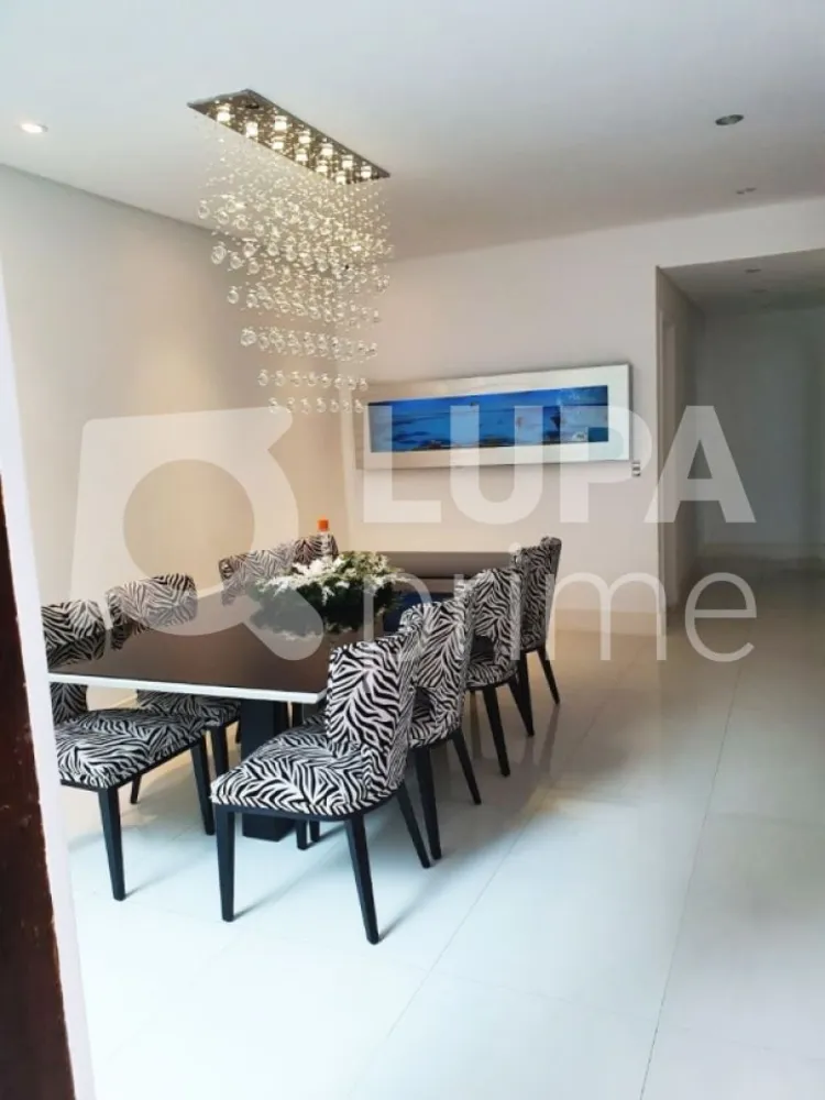 Casa, 3 quartos, 426 m² - Foto 11
