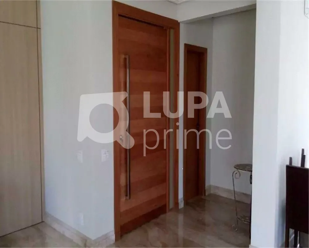 Apartamento, 3 quartos, 220 m² - Foto 8