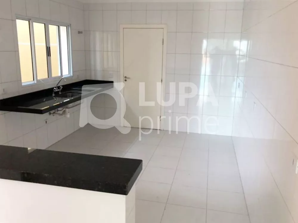 Casa à venda com 3 quartos, 120m² - Foto 3