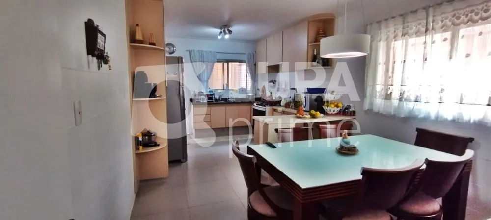 Casa, 3 quartos, 141 m² - Foto 1