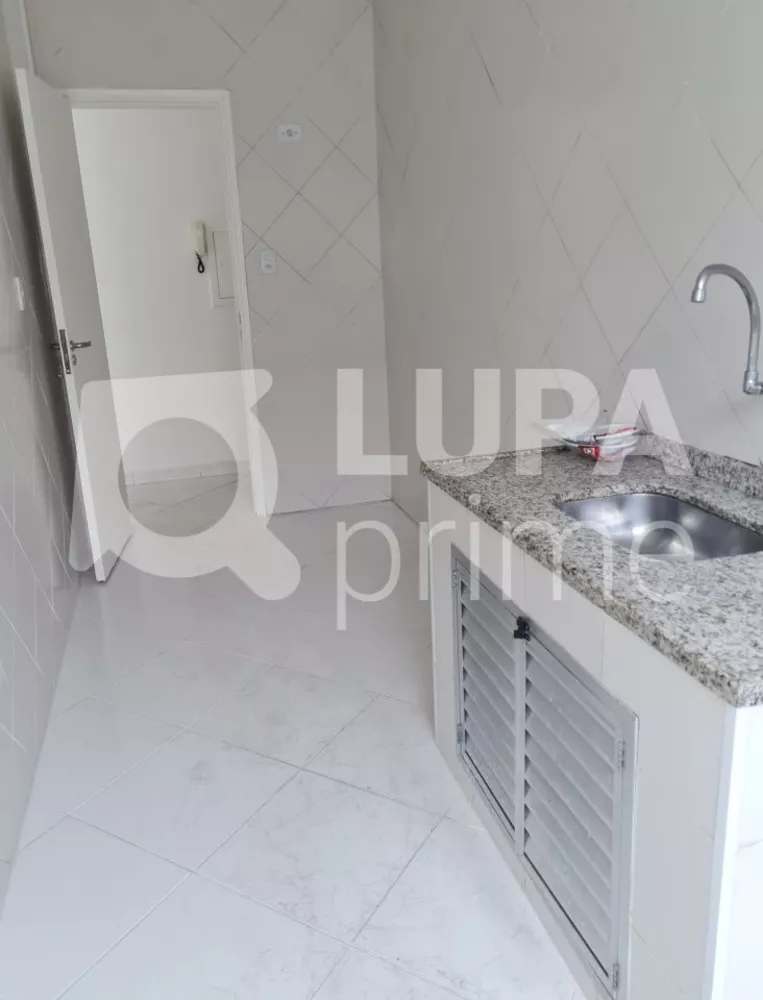 Apartamento para alugar com 1 quarto, 42m² - Foto 3