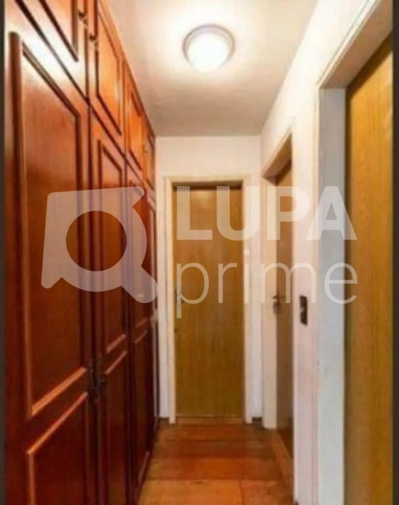 Apartamento à venda com 2 quartos, 64m² - Foto 4