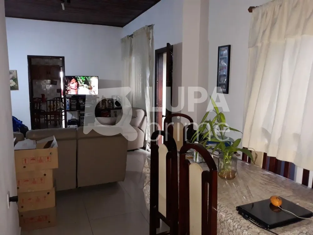 Casa, 5 quartos, 200 m² - Foto 11