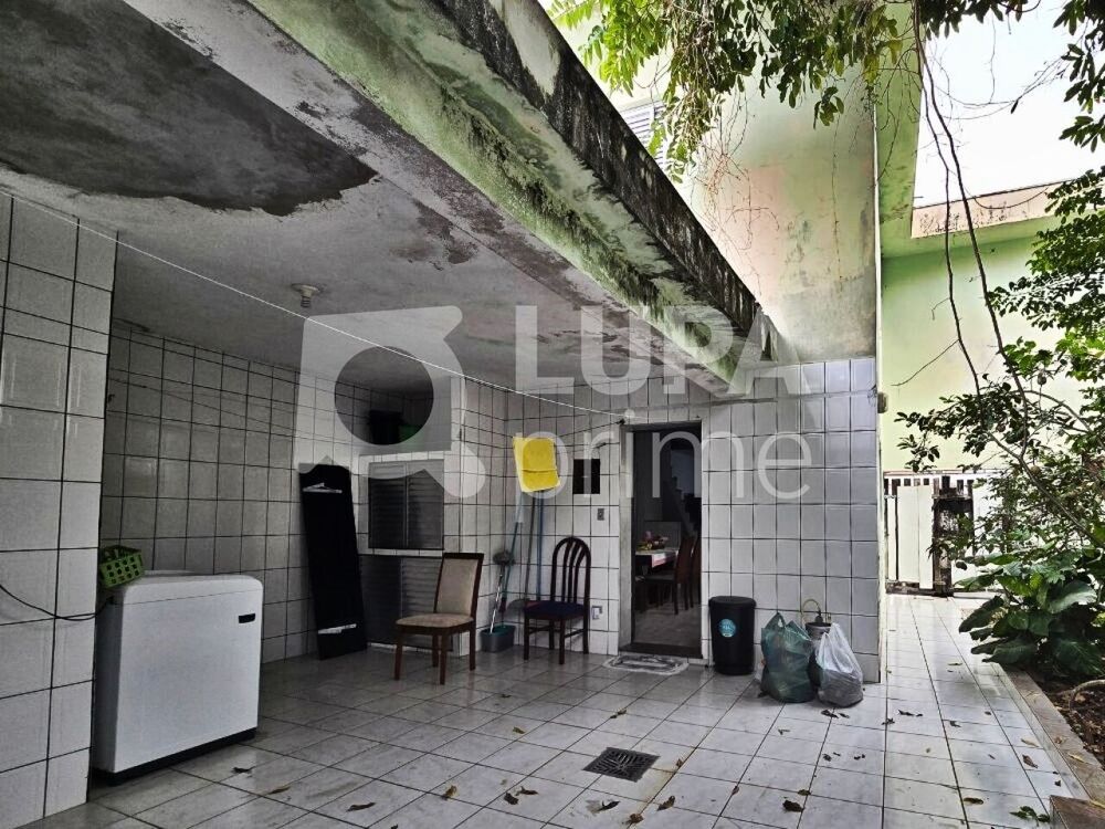 Casa, 3 quartos, 210 m² - Foto 4