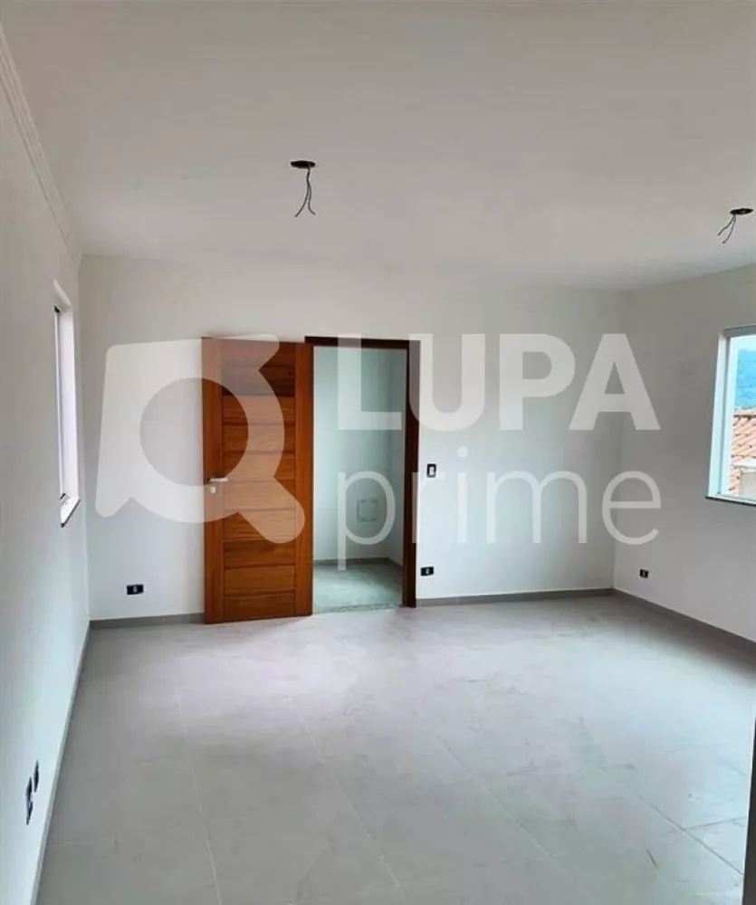 Apartamento à venda com 2 quartos, 62m² - Foto 1