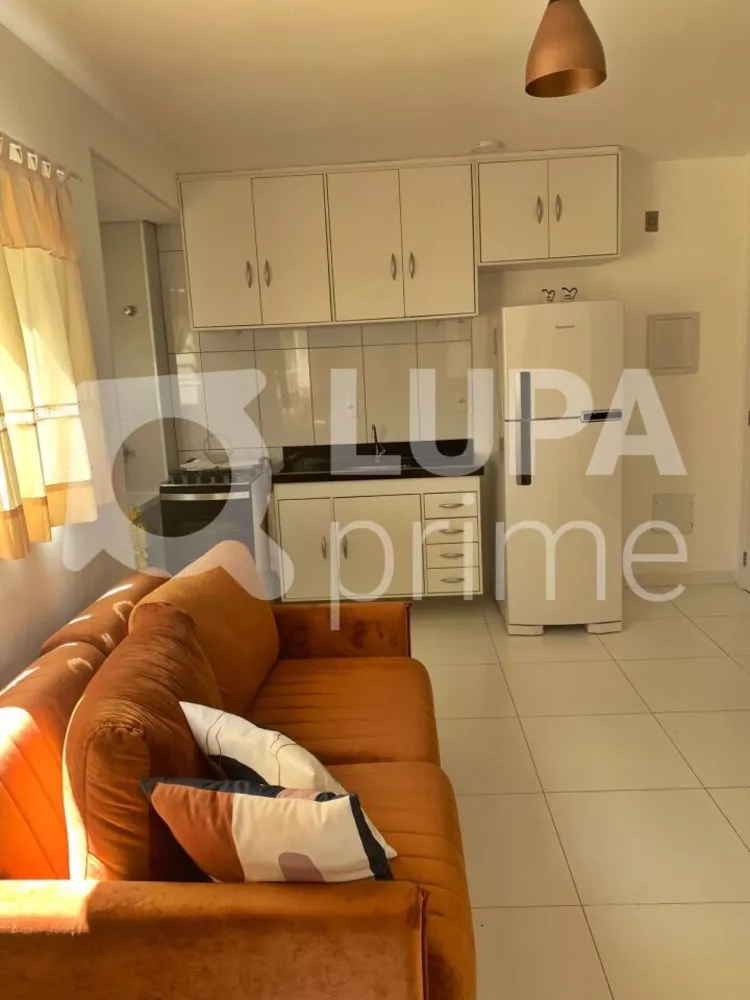 Apartamento à venda com 2 quartos, 42m² - Foto 3