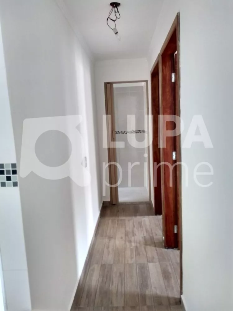 Apartamento à venda com 2 quartos, 60m² - Foto 2