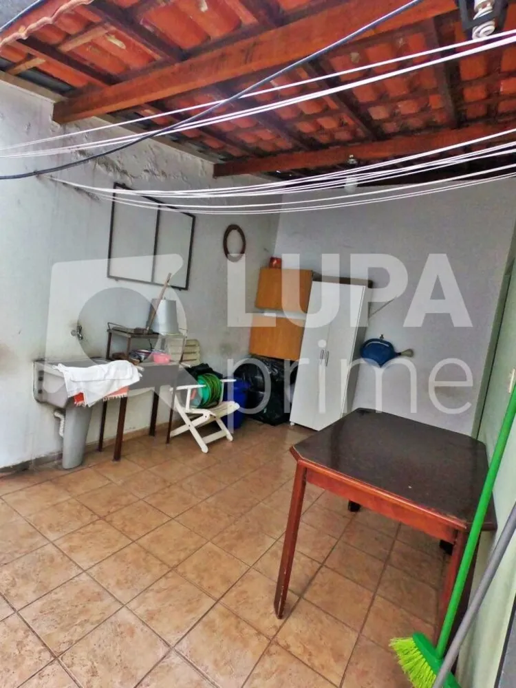 Casa, 3 quartos, 147 m² - Foto 2