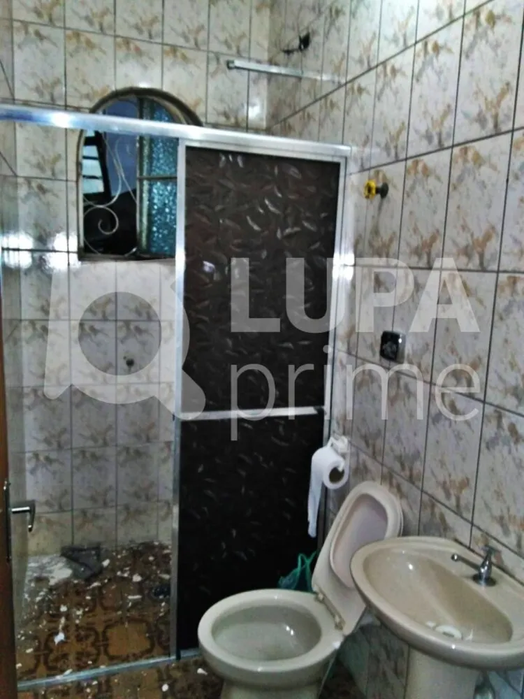 Casa, 4 quartos, 138 m² - Foto 2