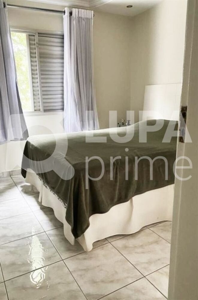 Apartamento à venda com 3 quartos, 120m² - Foto 4
