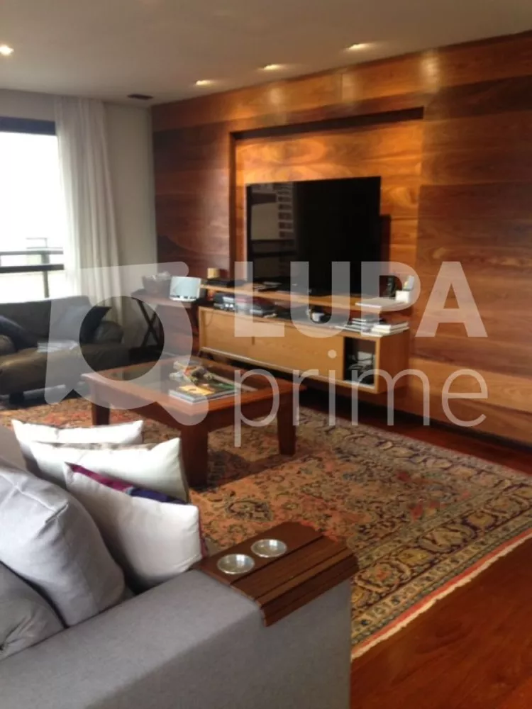 Apartamento à venda com 4 quartos, 300m² - Foto 4