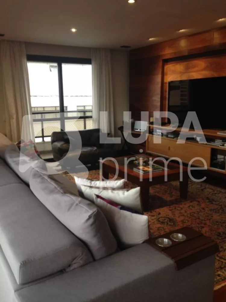 Apartamento à venda com 4 quartos, 300m² - Foto 3