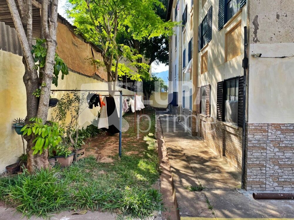 Apartamento à venda com 2 quartos, 47m² - Foto 3