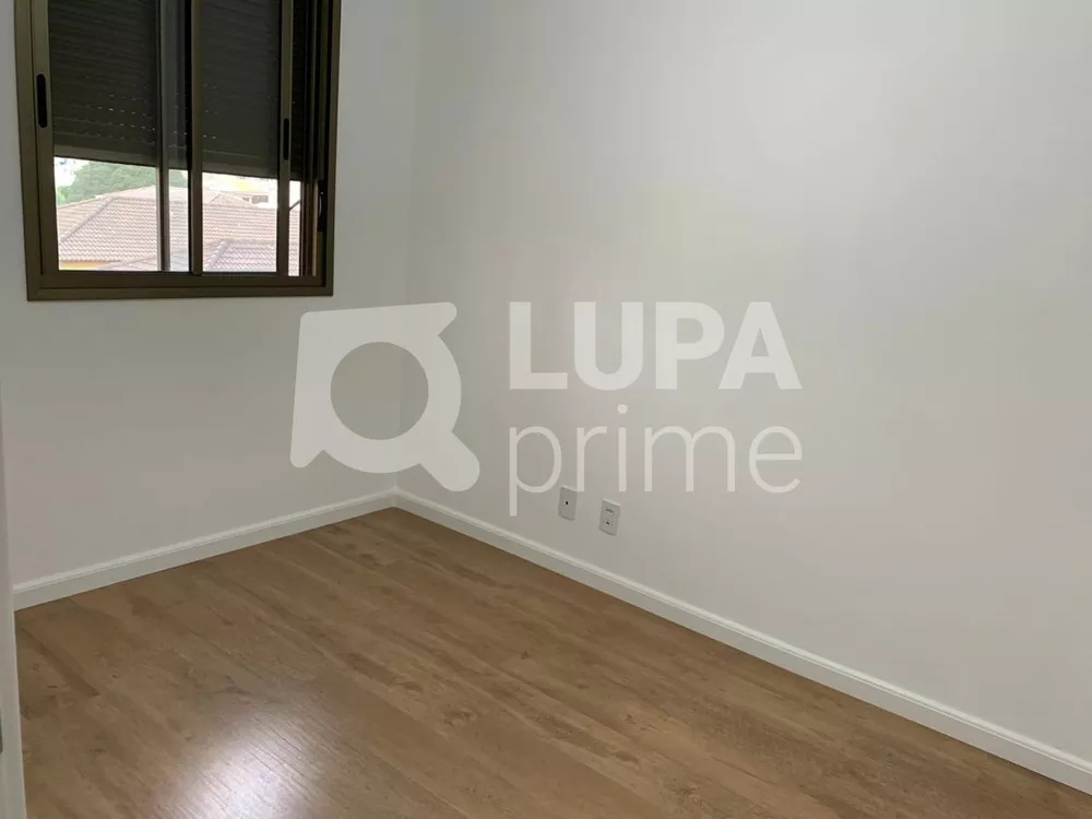 Apartamento à venda com 3 quartos, 108m² - Foto 2