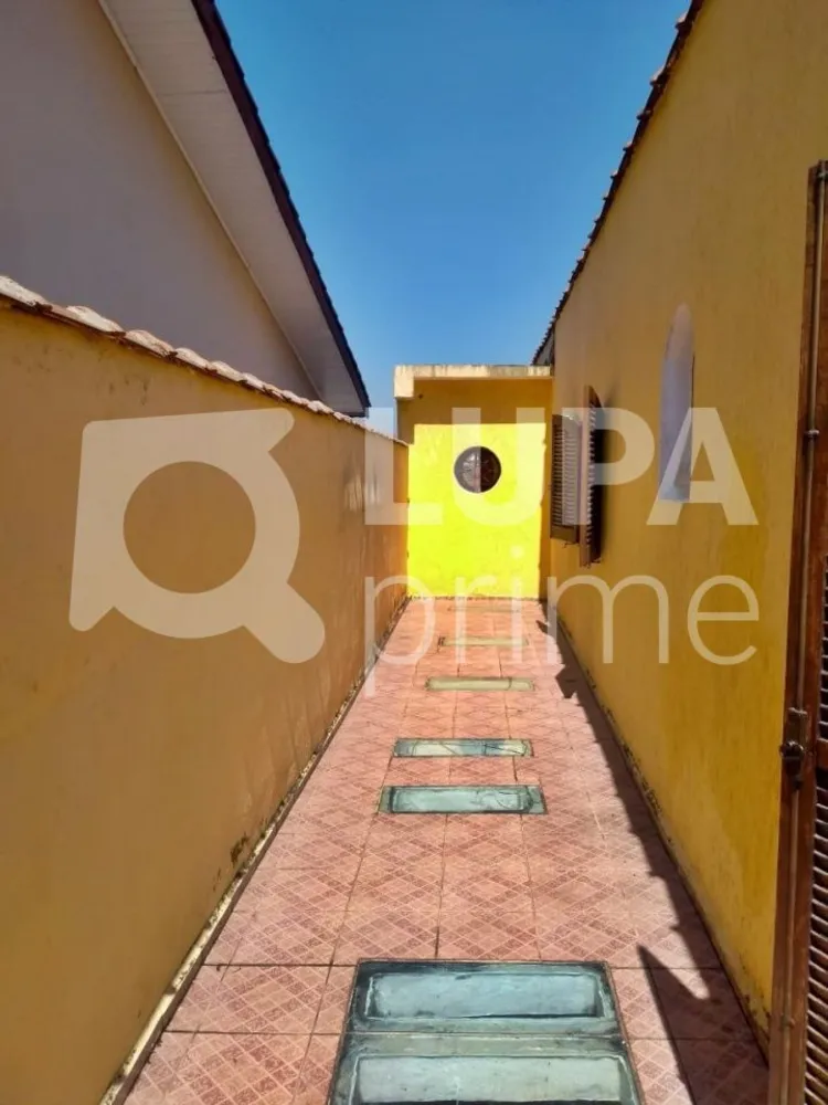 Casa, 4 quartos, 145 m² - Foto 1