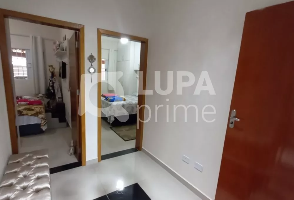 Casa à venda com 3 quartos, 104m² - Foto 4