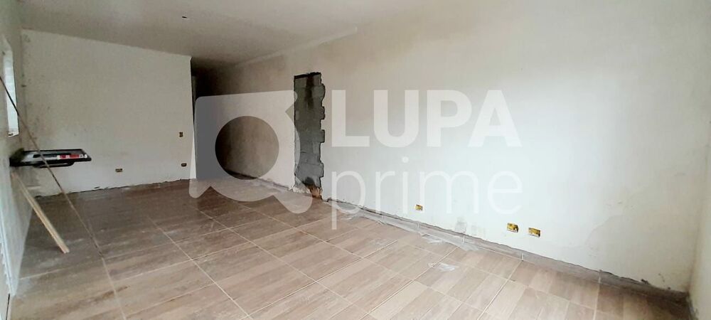 Casa à venda com 2 quartos, 60m² - Foto 6