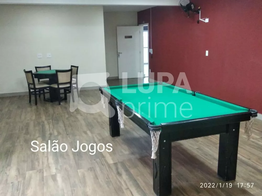 Apartamento à venda com 2 quartos, 115m² - Foto 3