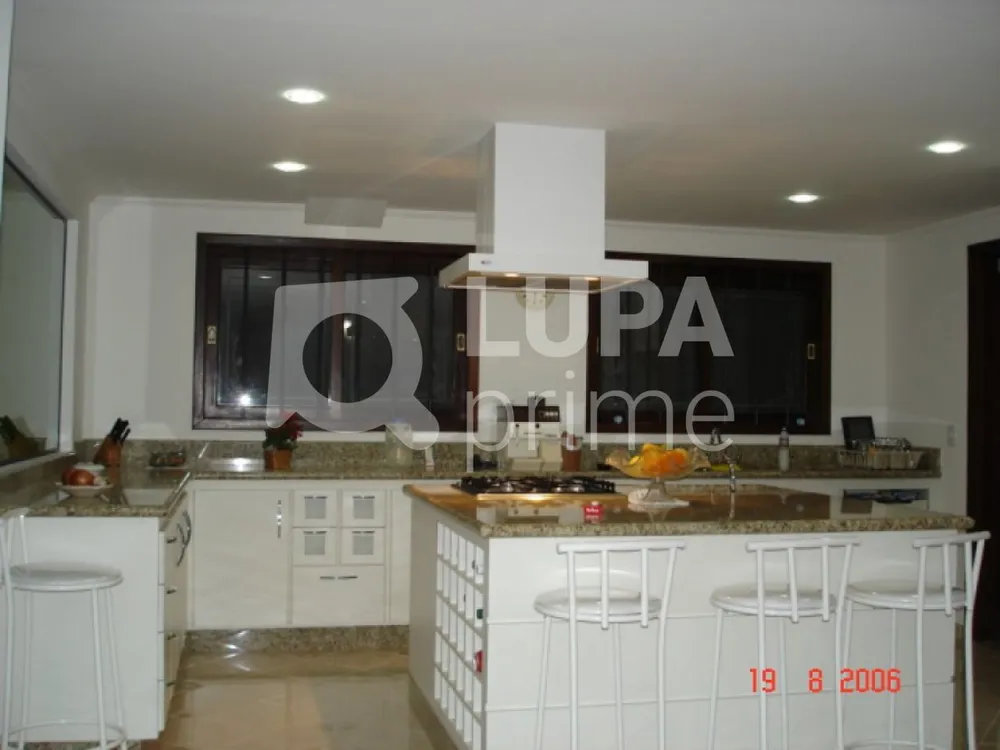 Casa, 3 quartos, 237 m² - Foto 3
