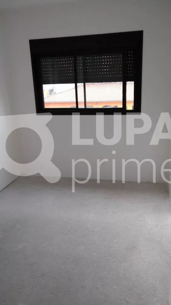 Apartamento à venda com 3 quartos, 112m² - Foto 2